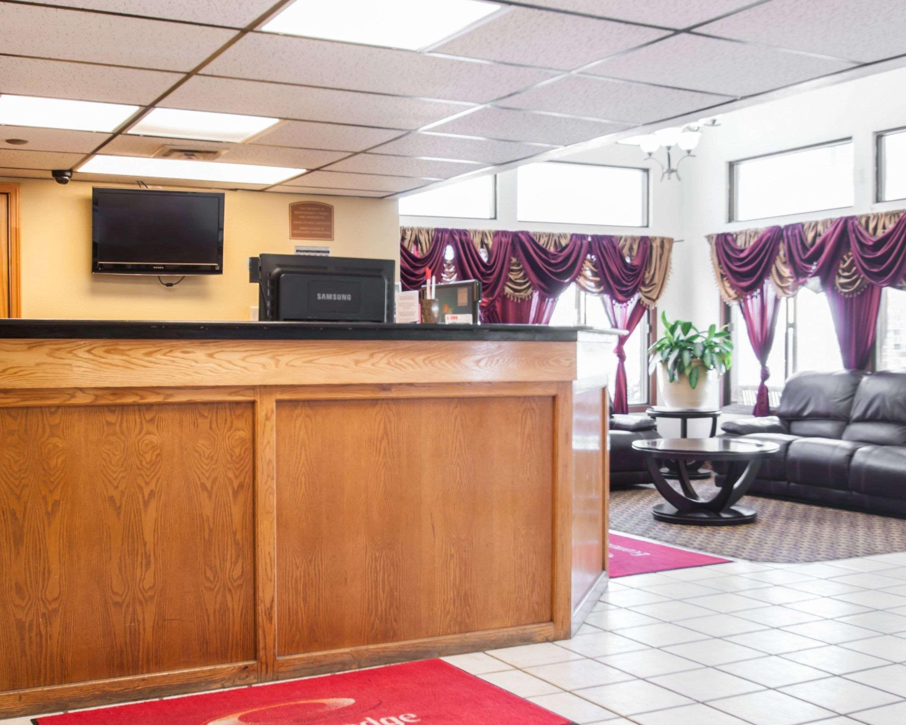 Econo Kansas Downtown North Lodge Kansas City
