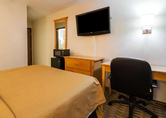 Econo Lodge Kansas City Downtown North